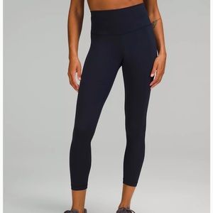 Lululemon Wunder Train High-Rise Tight 25" - navy - Size 12